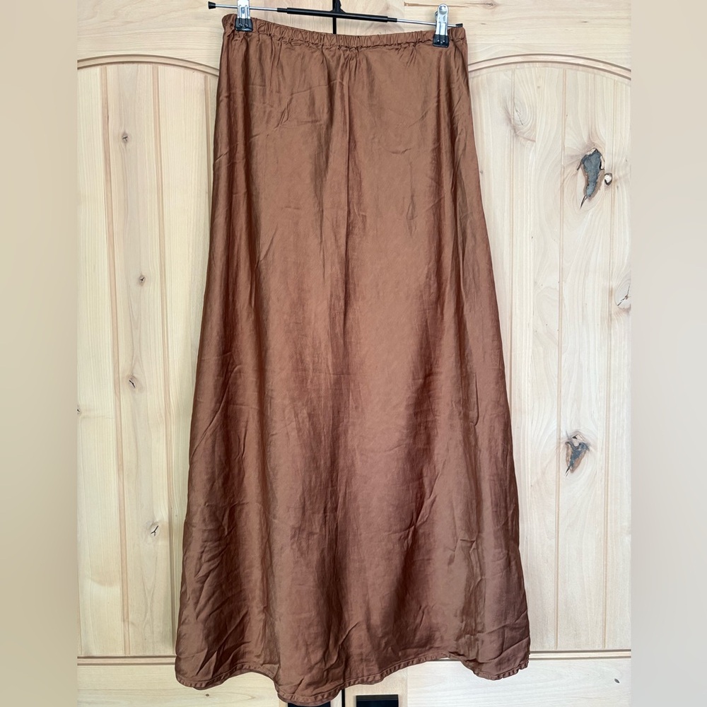 NWOT CP Shades Satin Tanya Maxi Skirt
